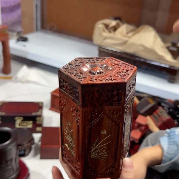 琉璃手工艺品红木工艺品