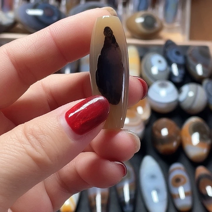 玛瑙/玉髓合金颈饰