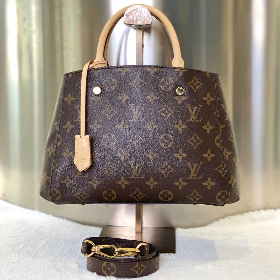 99新 LouisVuitton/路易威登 古有98新LV蒙田bb手提斜挎包7510