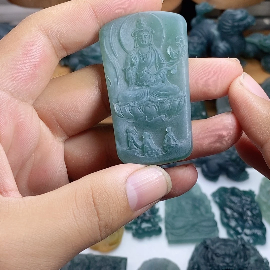 定制翡翠未镶嵌大势至