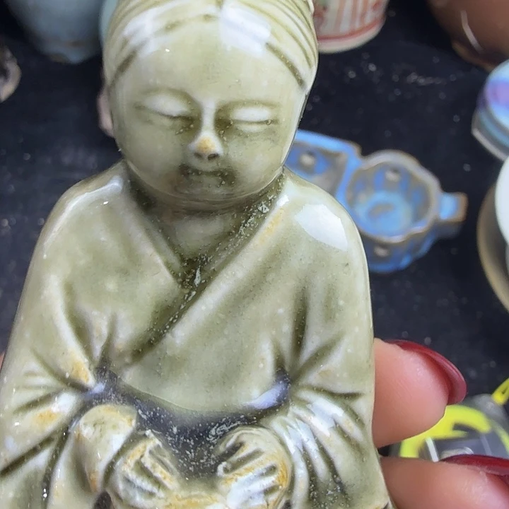 胡***…耀州窑人物像橄榄青