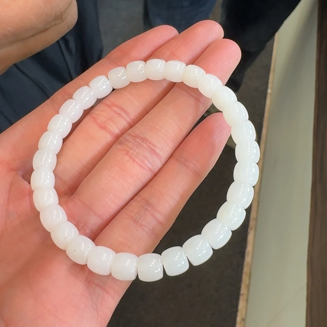 和田玉手串未镶嵌121李乐