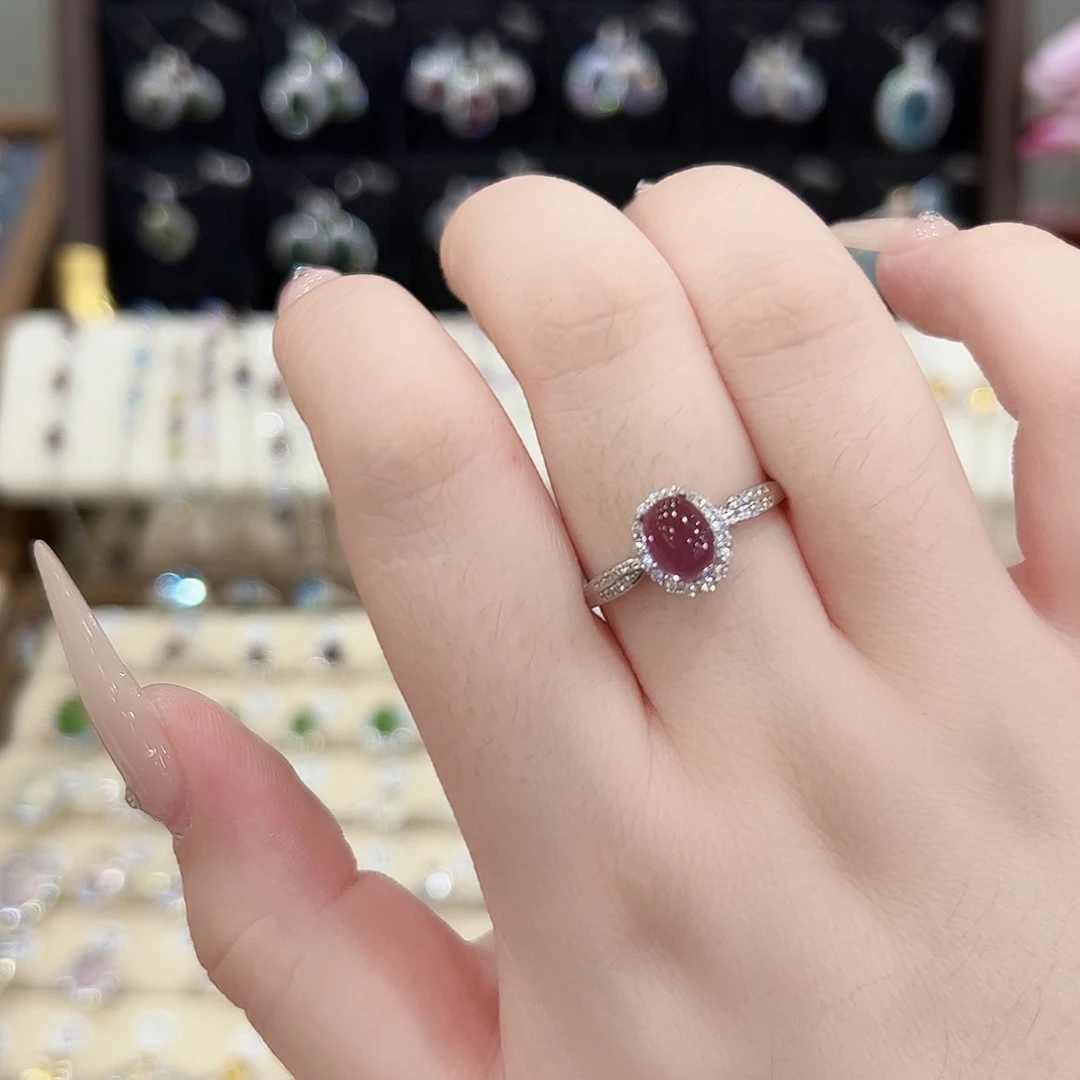 乌***）银S925镶嵌戒指水晶