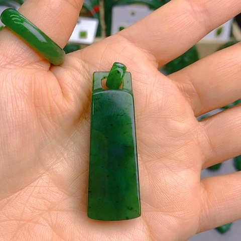 未镶嵌和田玉挂件大秤砣
