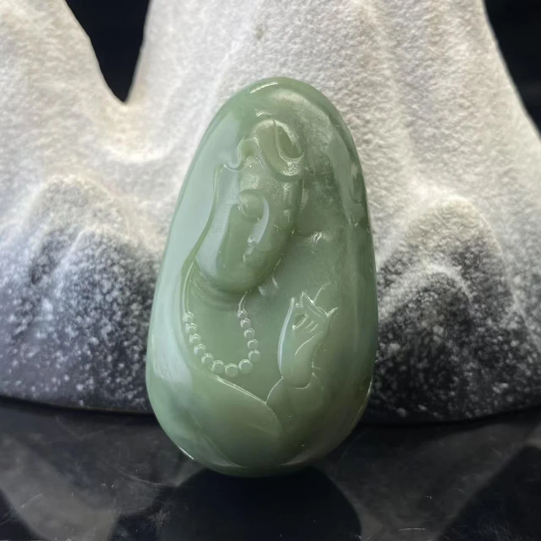 A1253 和田玉吊坠 QQ832601