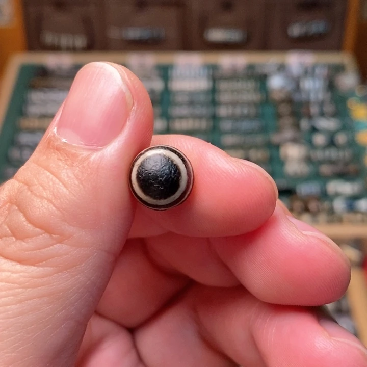 未镶嵌玛瑙/玉髓珠宝半成品