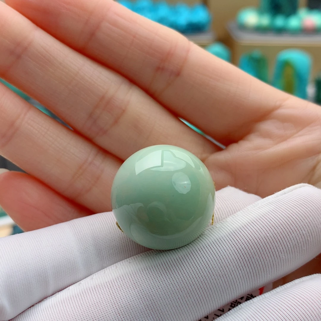 老***恭未镶嵌绿松石其它