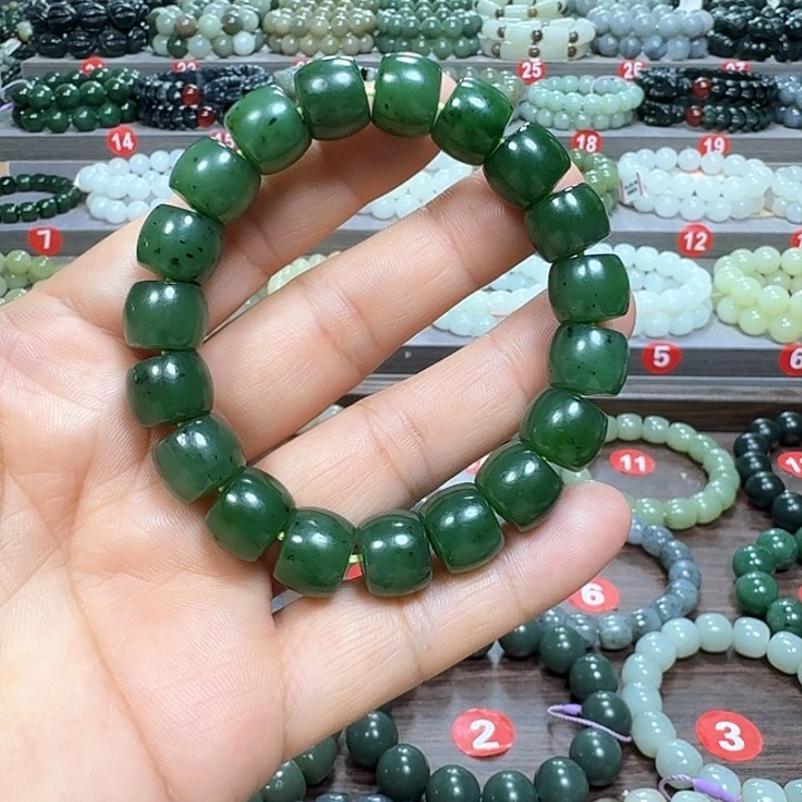 未镶嵌手链和田玉（碧玉）直切卡12