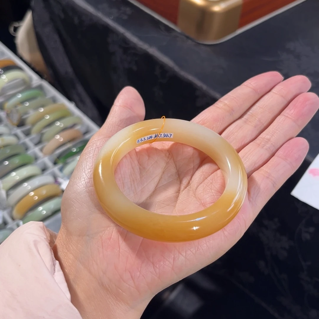 和田玉未镶嵌手镯  「且末蜜糖」