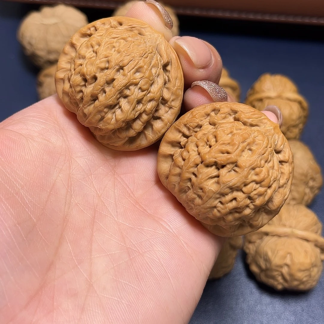 文玩核桃吊坠金公子42