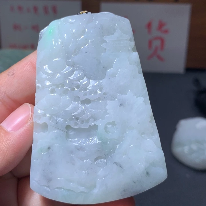 翡翠未镶嵌颈饰保真天然A货翡翠