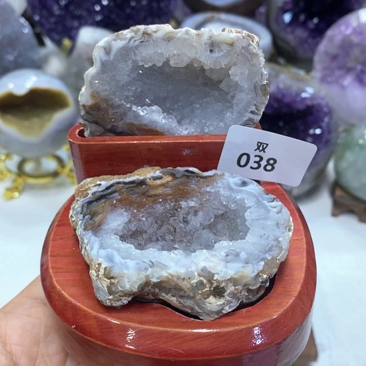 水晶大型摆件（非配饰）未镶嵌