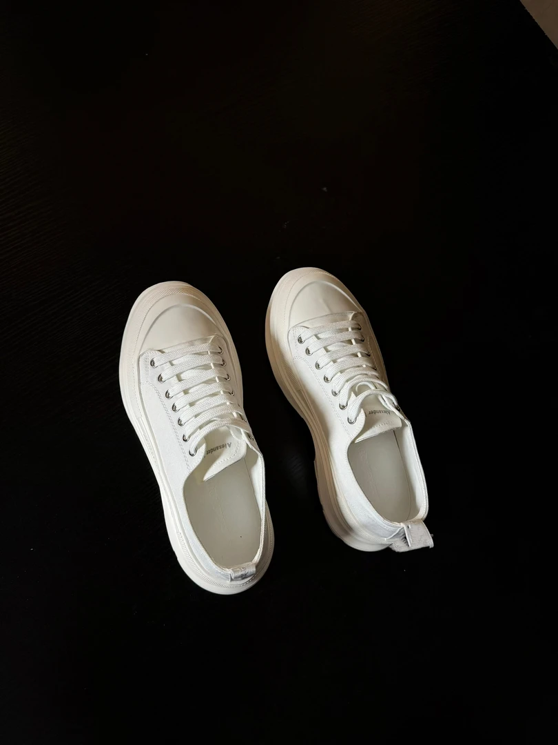 休闲运动帆布鞋低帮小白鞋