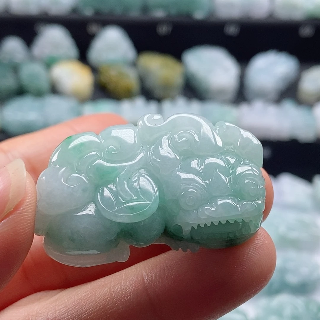 颈饰未镶嵌翡翠翡翠貔貅