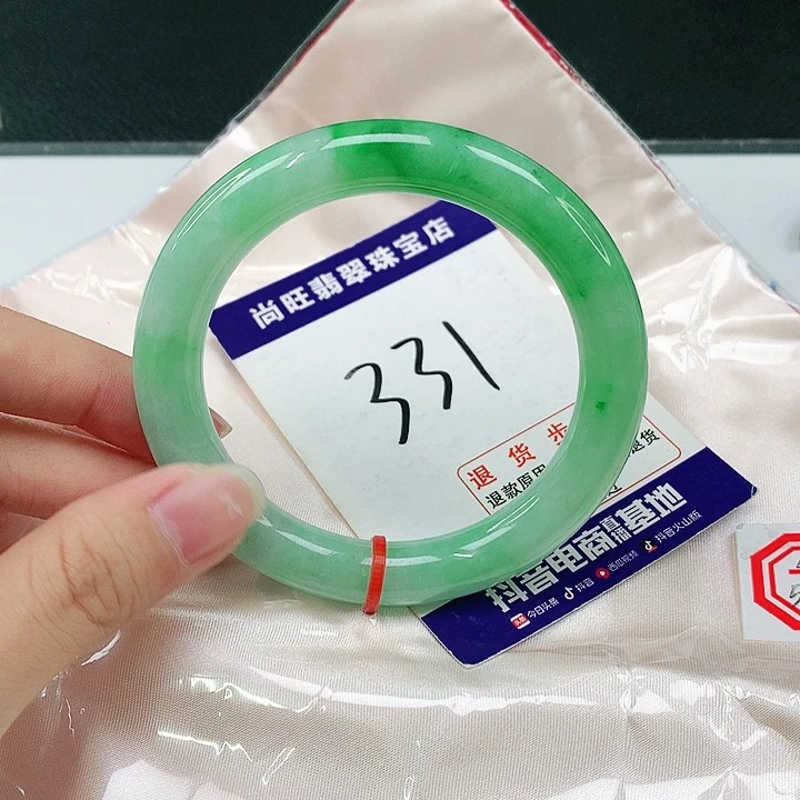 未镶嵌手镯（圆镯）翡翠翡翠12