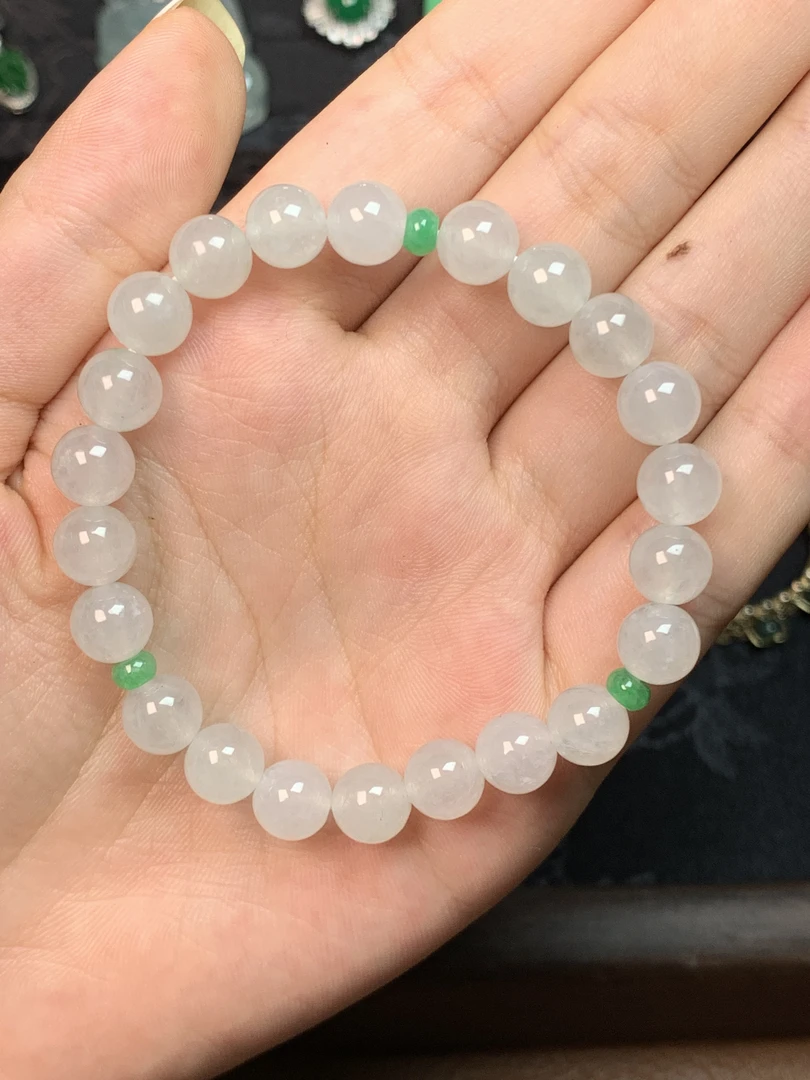 A货天然翡翠手串