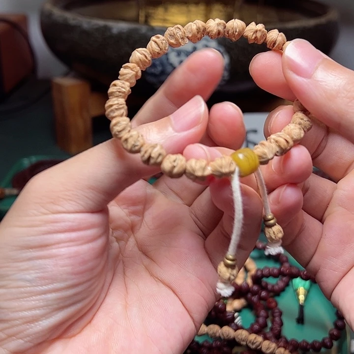 柏香籽/百香籽吊坠377.7