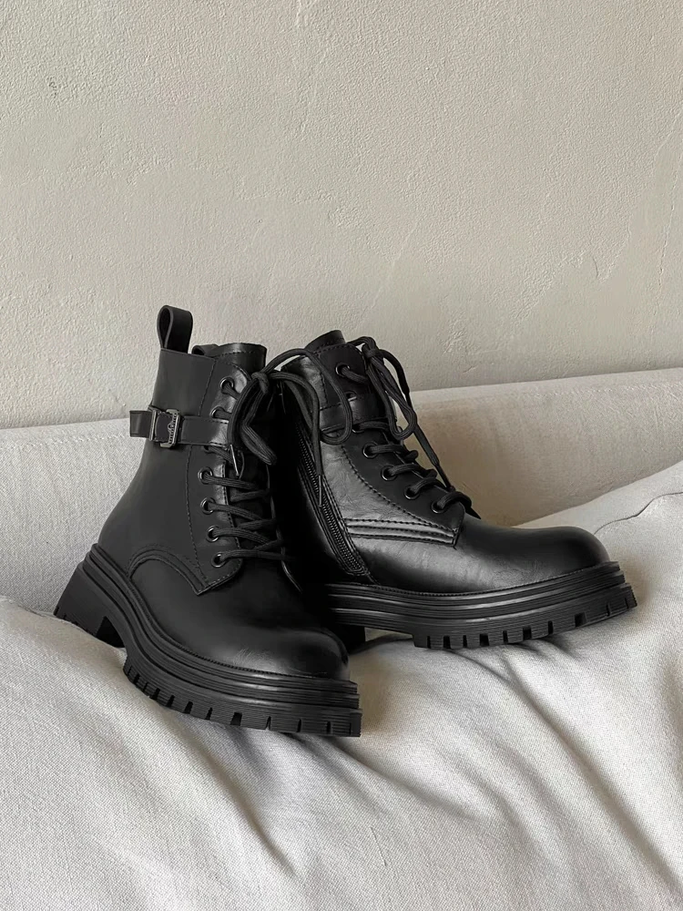 新款绑带时尚百搭短靴902