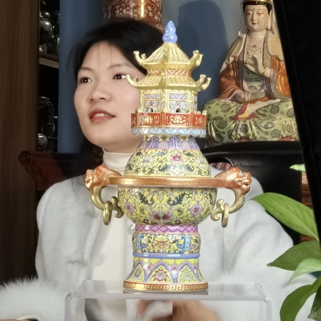 清 中期珐琅彩赏瓶