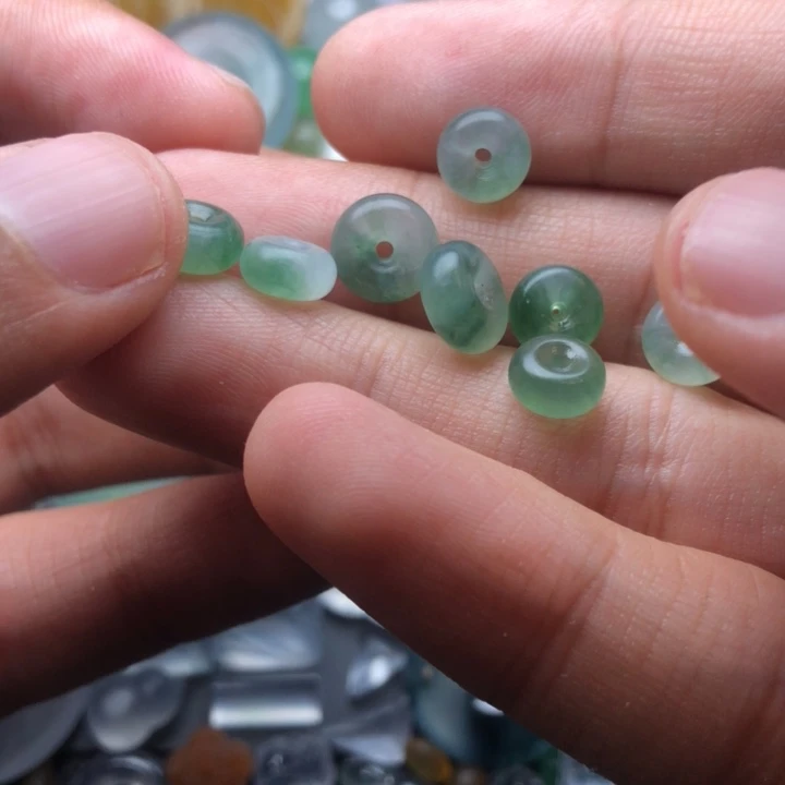 未镶嵌定制翡翠挂件