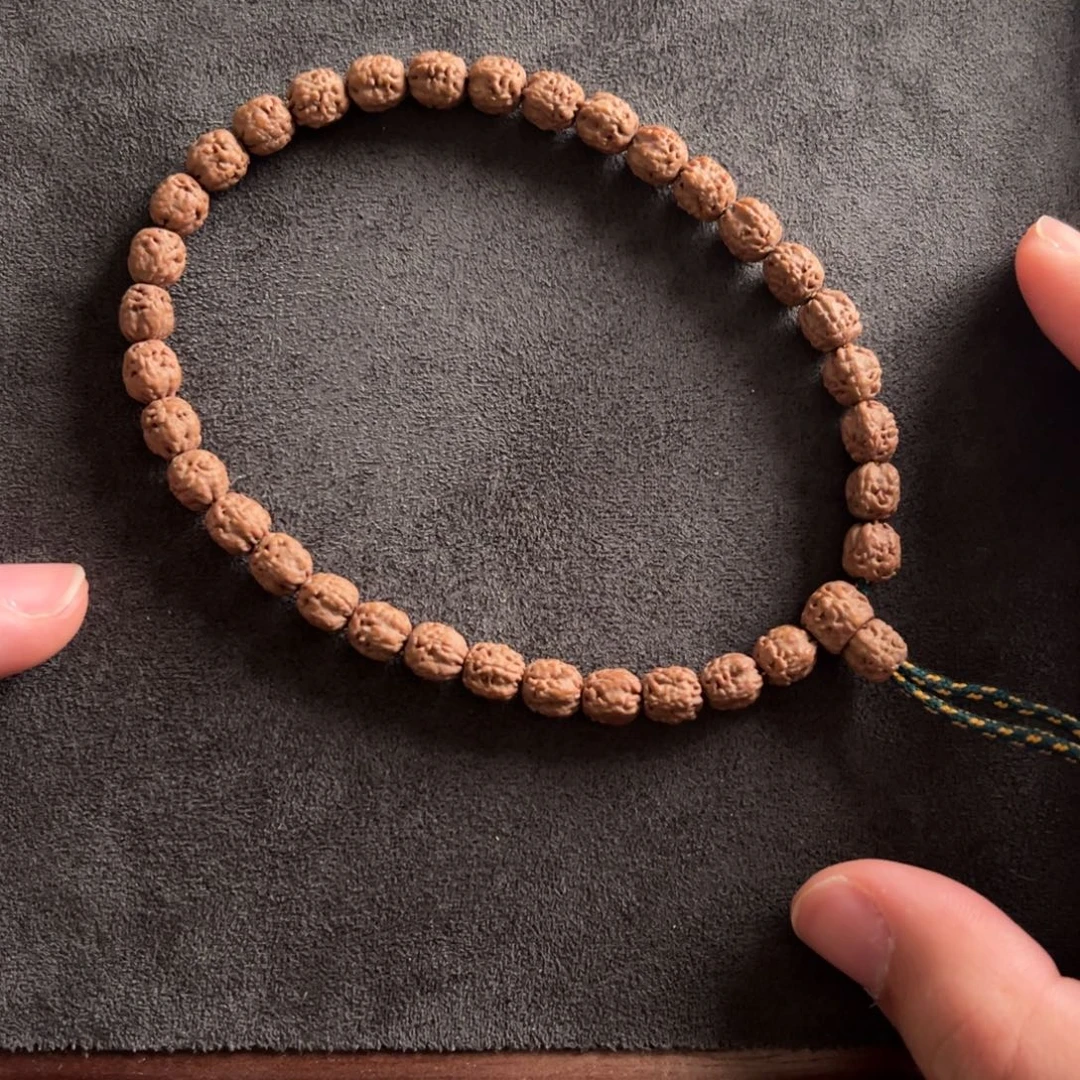 飞***、吊坠金刚菩提盘龙佛手