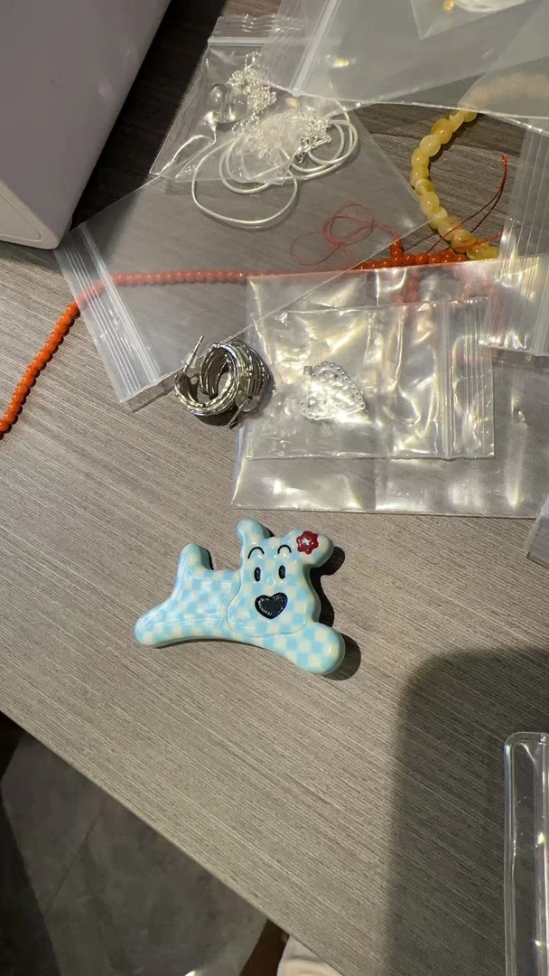 直播间福利醋酸发夹