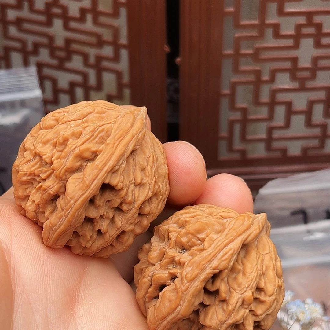 文玩核桃把件麦穗虎