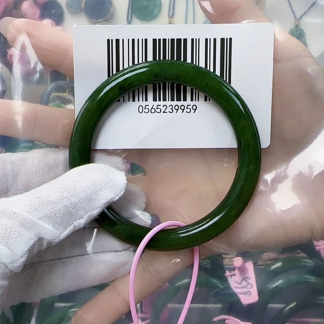 和田玉（碧玉）手镯未镶嵌59包容