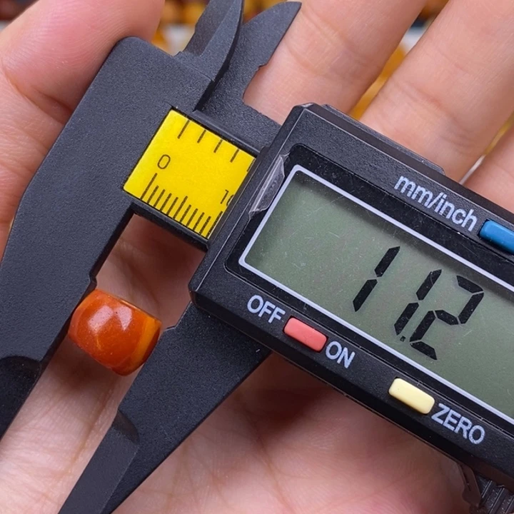 未镶嵌琥珀裸石蜜蜡M