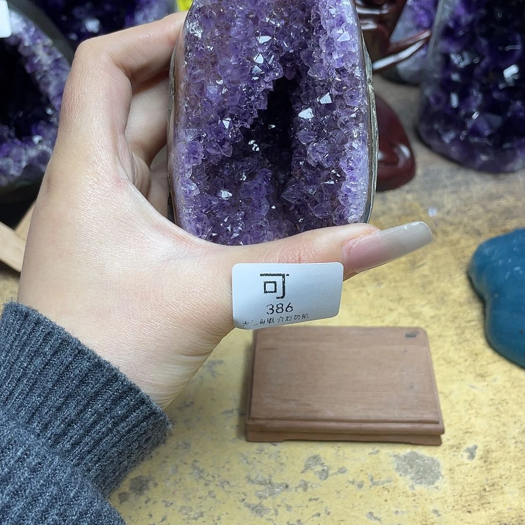 紫晶大型摆件（非配饰）未镶嵌