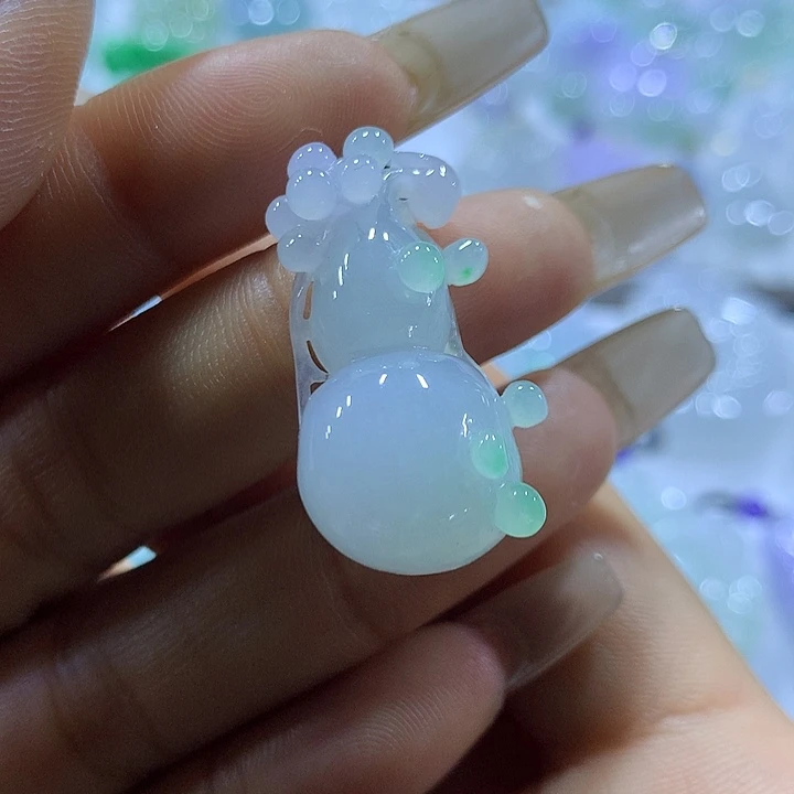 翡翠未镶嵌颈饰天然翡翠A货吊坠