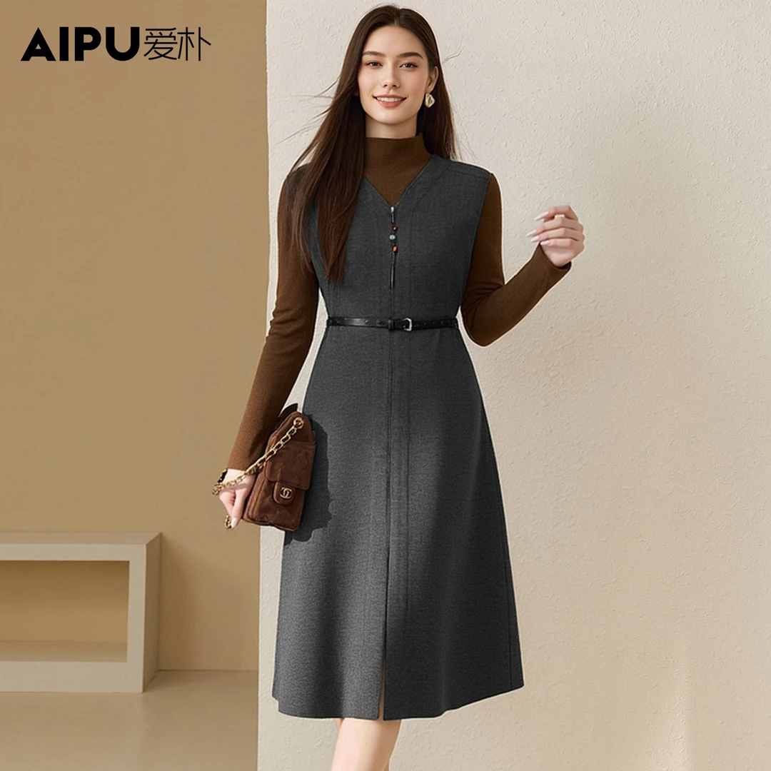 爱朴大码女装时尚流行冬季新款高贵显瘦气质V领背心连衣裙66902