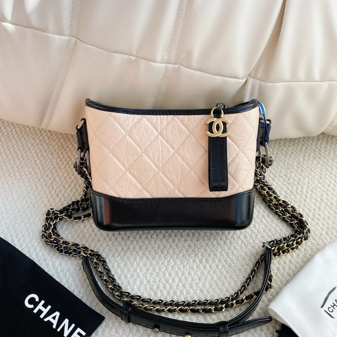 99新 Chanel/香奈儿 奶茶色小号流浪包29开尘袋 BJM13-1078