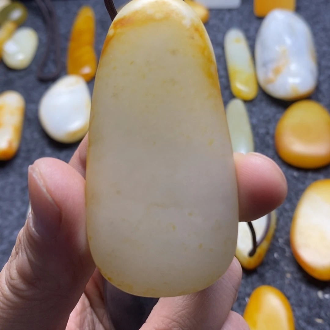 【闪购商品】和田玉颈饰未镶嵌