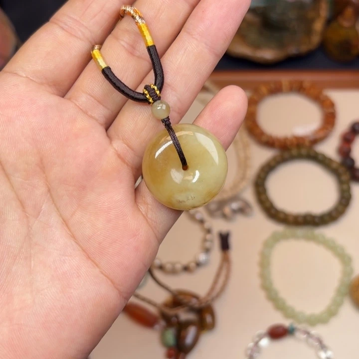 未镶嵌手链和田玉