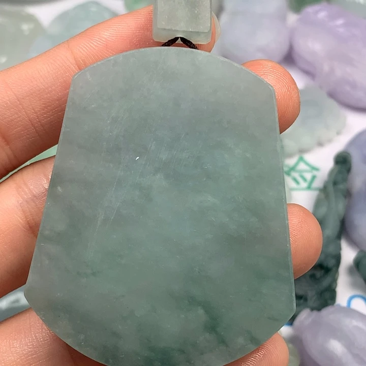 定制翡翠未镶嵌洪***器翡翠