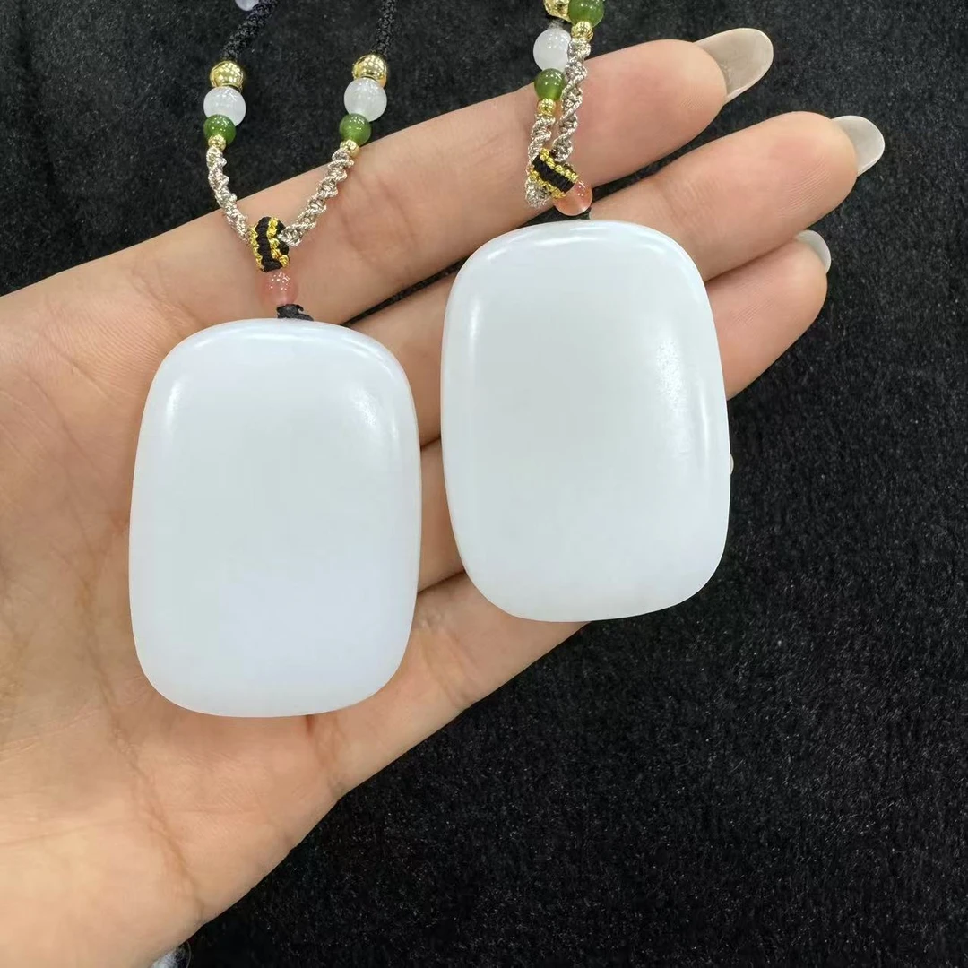 【玉经纶】21078/HQ54-和田玉无事牌吊坠-多样性发其一