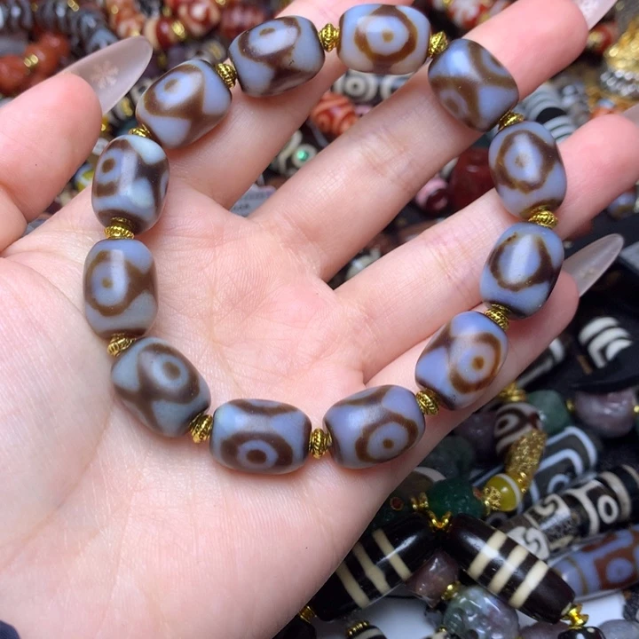 玛瑙/玉髓未镶嵌发一个