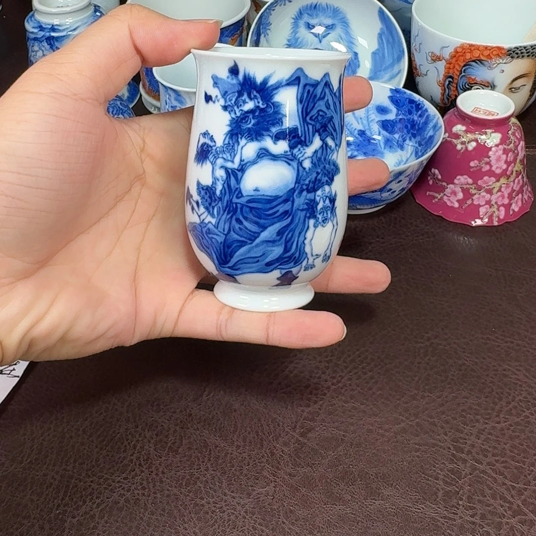 天***啸现代景德镇陶瓷杯