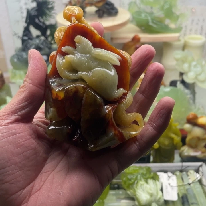 郑***生蛇纹石玉未镶嵌四大名玉手把