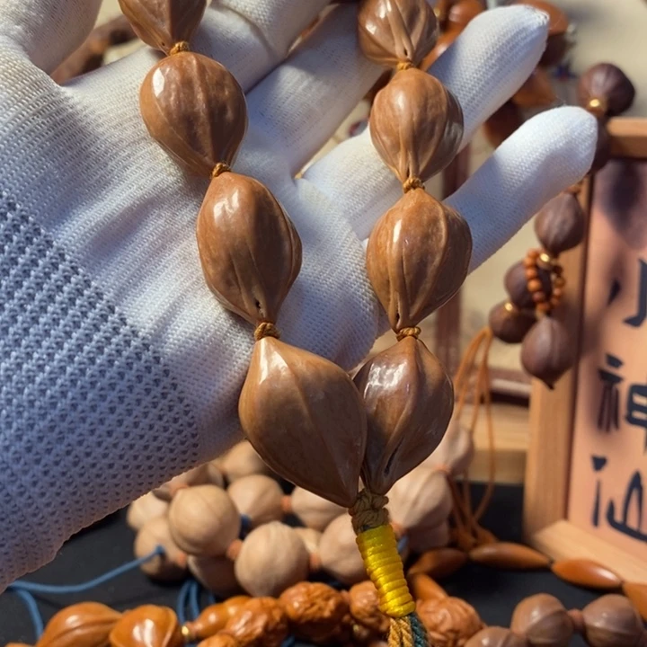 橄榄核手串/手链1.9蒜头绿绳