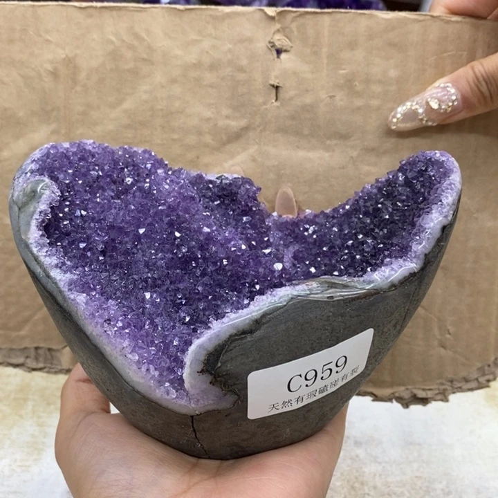 水晶大型摆件（非配饰）未镶嵌