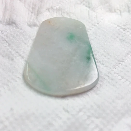 翡翠颈饰未镶嵌刘*清吊坠