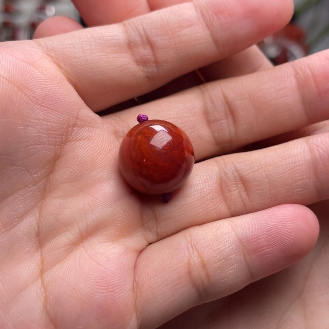 【闪购商品】未镶嵌妖火焰圆珠16.6m南红玛瑙一***式