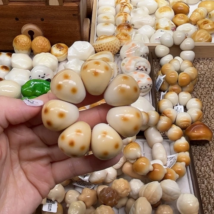 菩提根/象牙果把件12.10.21象牙果豹纹胖肠瑕