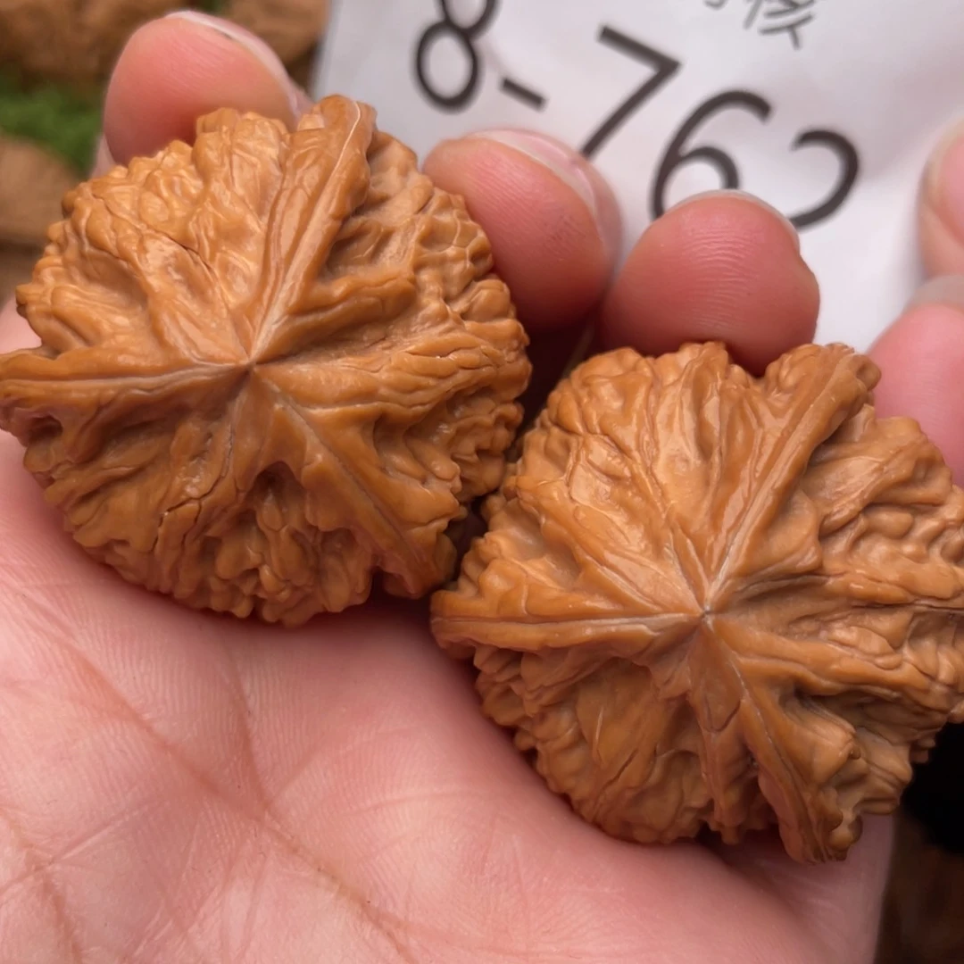 文玩核桃把件毕业肉球正奔37