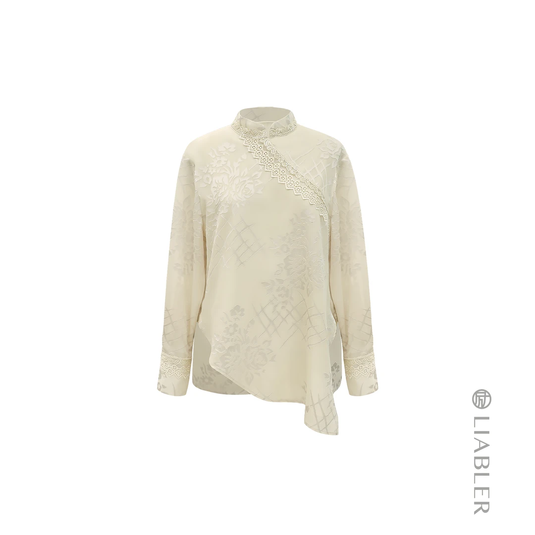 LIABLER【花韵】2025春夏蕾丝拼接斜襟开叉衬衫上衣 LSS251042J