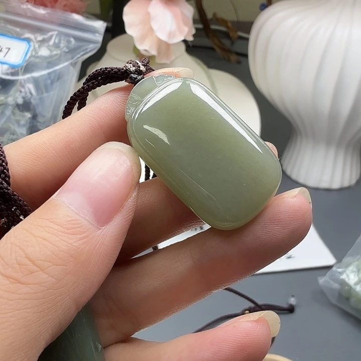 颈饰未镶嵌和田玉32