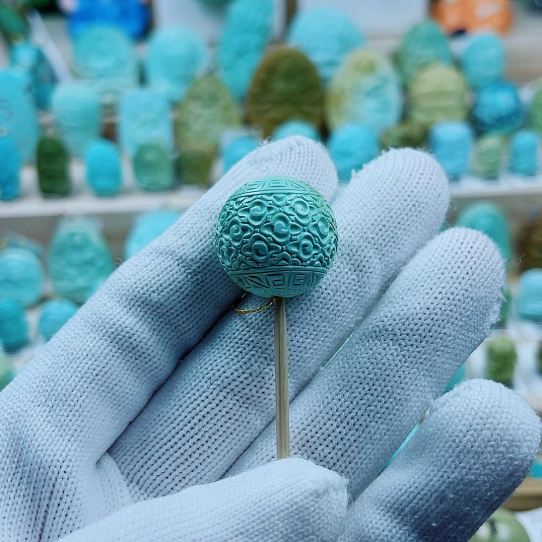 绿松石未镶嵌珠宝奇石