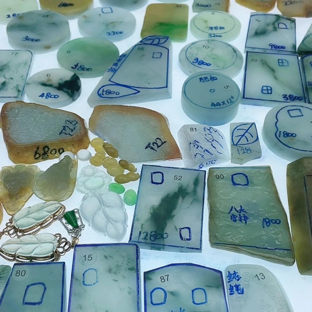 【闪购商品】定制翡翠未镶嵌天然翡翠